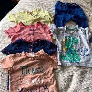 Bundle of 5 T-shirts and bottom for 18-24 month